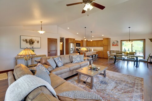 2 Mi to Downtown Sturgis: Quiet Ranch Home w/ View