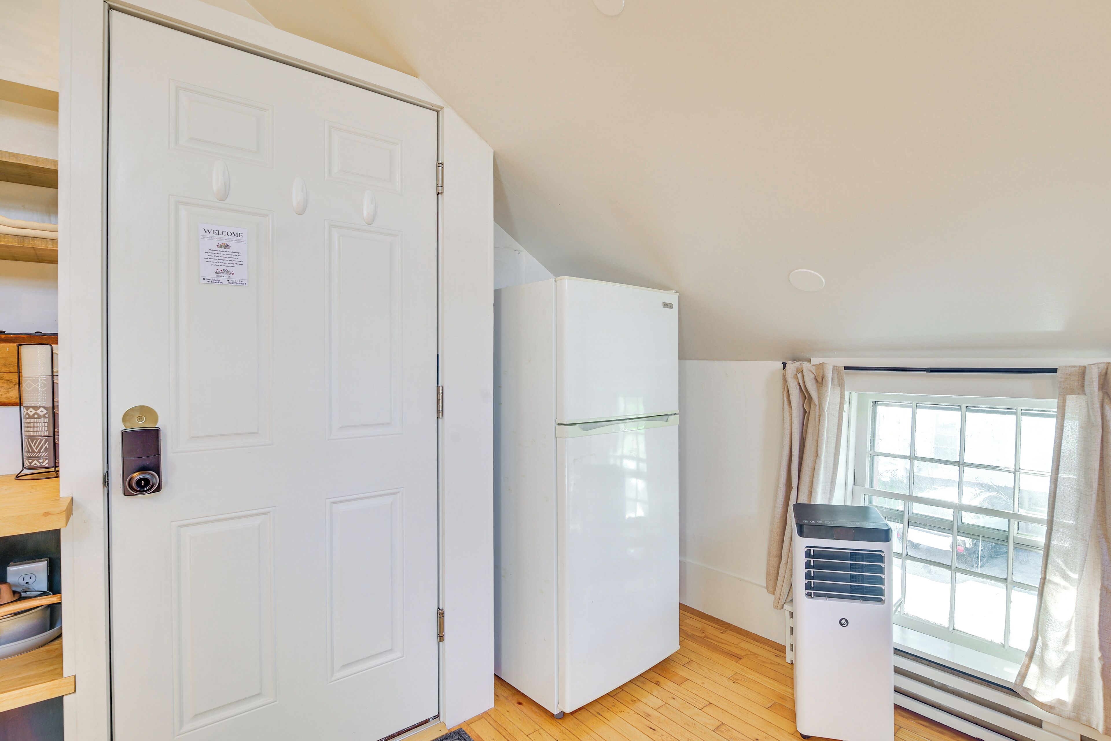 Apartment (1 Bedroom) | Interior