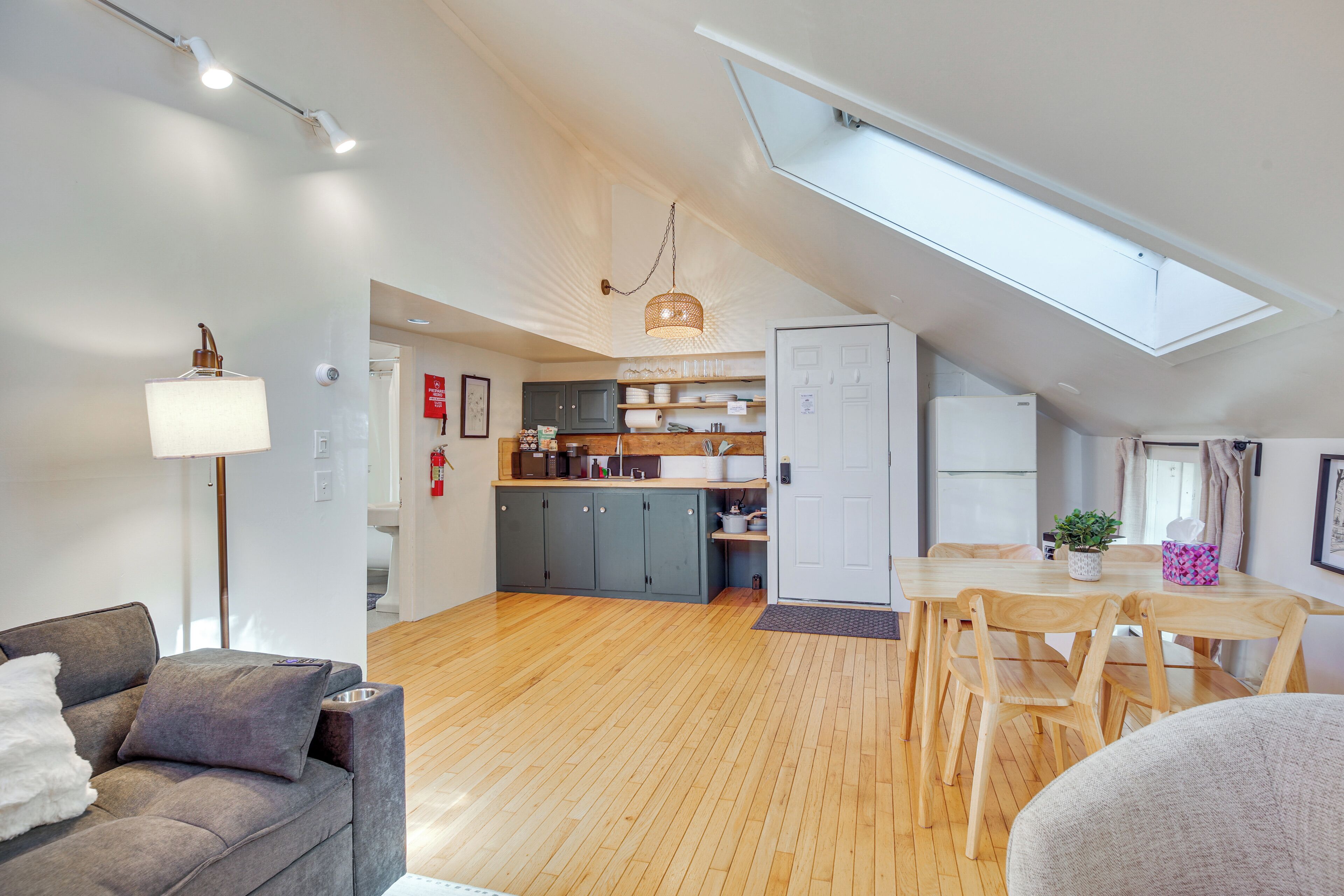 Apartment (1 Bedroom) | Interior