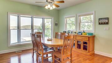 Nhà (3 Bedrooms) | Nội thất