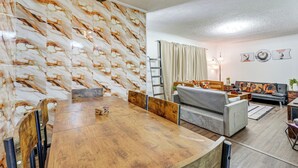 Hus (3 Bedrooms) | Innvendig