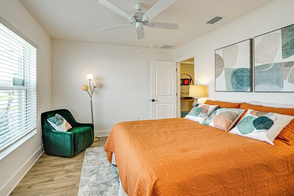 House (3 Bedrooms) | Interior