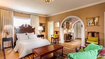 6 soverom, strykejern/-brett, wi-fi og sengetøy