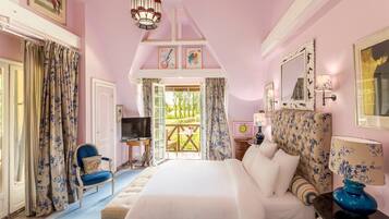 6 soverom, strykejern/-brett, wi-fi og sengetøy