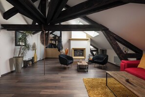 TV - THE CARROUSEL APARTMENT (Gérardmer)