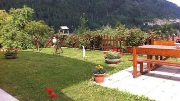 Vila, pemandangan lembah | Pemandangan taman