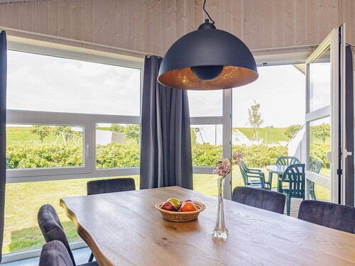 4 Star Holiday Home in Friedrichkoog