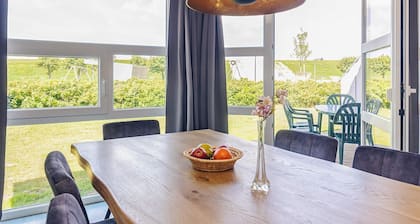 4 Star Holiday Home in Friedrichkoog