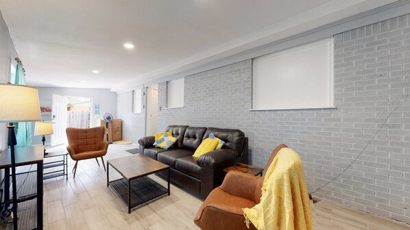 Interior - Unique Family Home in Denver (Denver)