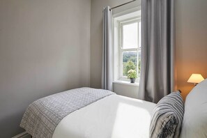 2 chambres, bureau, fer et planche à repasser, Wi-Fi