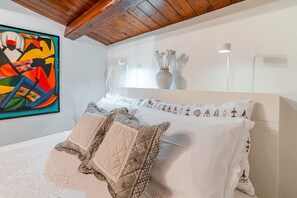 1 soveværelse, sengetøj