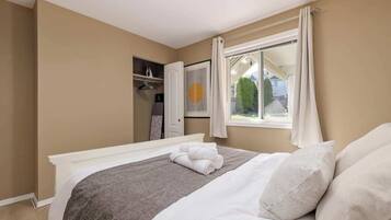 2 habitaciones, tabla de planchar con plancha y wifi gratis