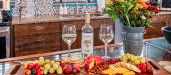 Walk to Beach! 4BR Coastal Retreat • Summer Haven