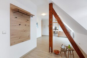 Interior - Apartment 'Weinbergblick' with Balcony and Wi-Fi (Auggen)
