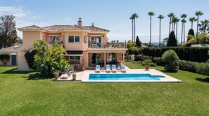 Exterior - Pool bar, luxury kitchen, views (Mijas)