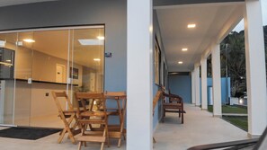 숙박 시설 구내