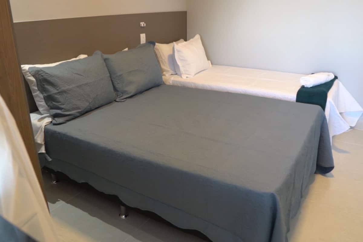 Loft clássico | Cofres nos quartos, Wi-Fi de cortesia