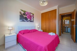 2 dormitoris, wifi i roba de llit 