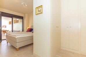 Bedroom - Walk to Beach! Premium apartment pool & gym (La Cala de Mijas)