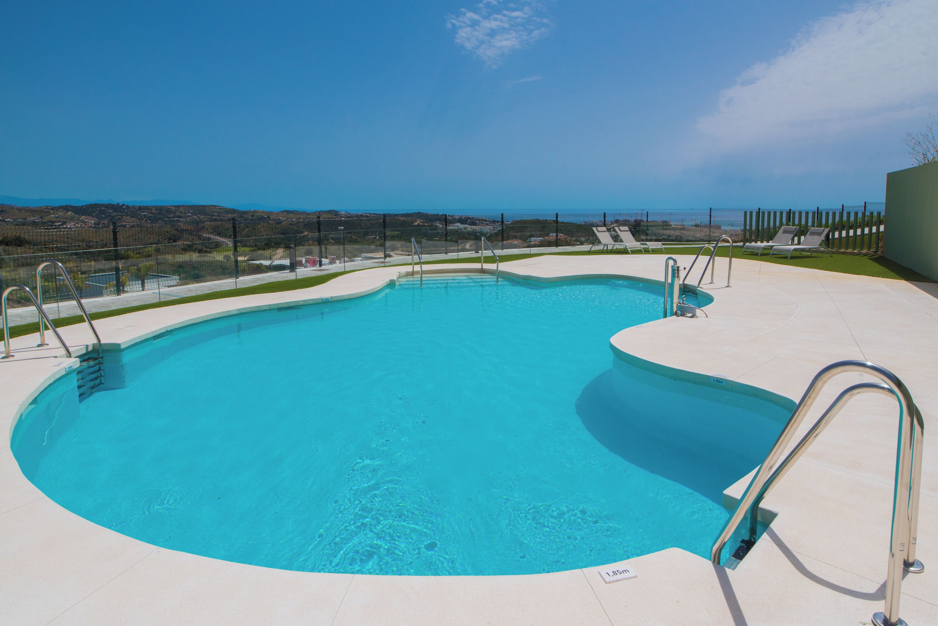 Innenpool, beheizter Pool