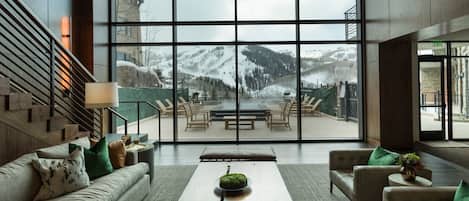 Condo, 3 Bedrooms | Interior