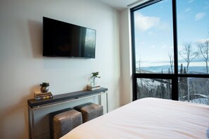 شقة - ٣ غرف نوم | 3 عدّة غرف نوم ومكواة/لوح كي وواي فاي مجانًا