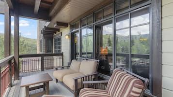 Condo, 2 Bedrooms | Terrace/patio