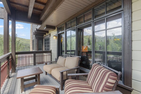 Condo, 2 Bedrooms | Terrace/patio