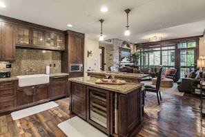 Interior - Arrowleaf Lodge at Deer Valley Resort - Two Bedroom Residence #301 2 Condo (Park City)