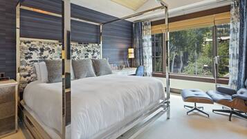 Condo, 4 Bedrooms | 4 bedrooms, iron/ironing board, free WiFi