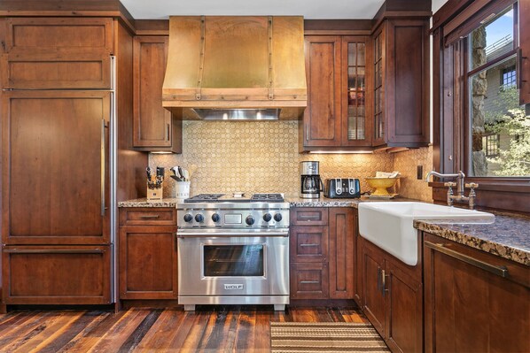 Appart'hôtel, 3 chambres | Cuisine privée