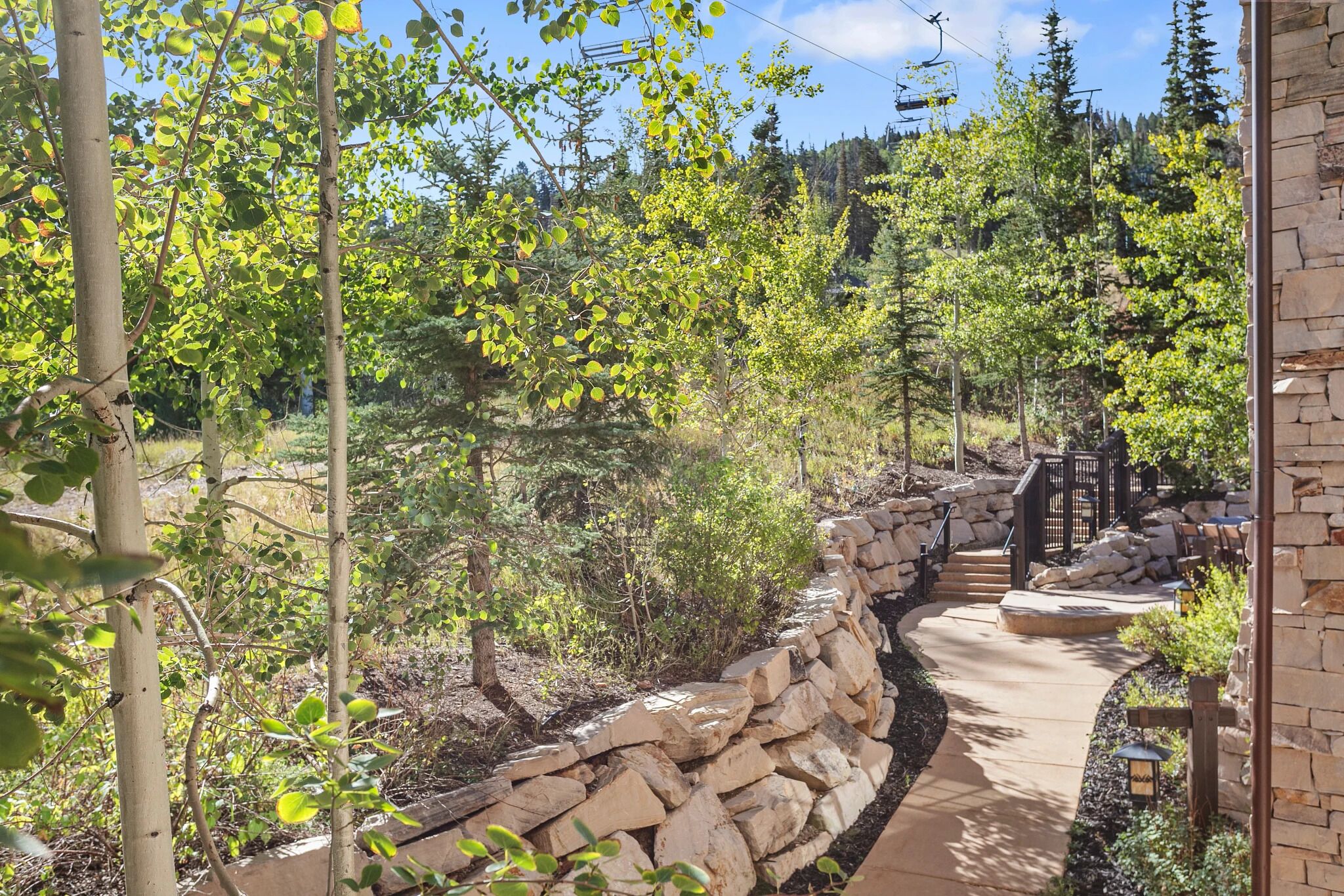 Appart'hôtel, 3 chambres | Enceinte de l’hébergement