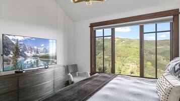 Condo, 2 quartos | 2 quartos, ferros/tábuas de passar roupa, Wi-Fi de cortesia