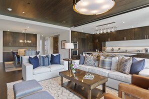 Appart'hôtel, 3 chambres | Coin séjour