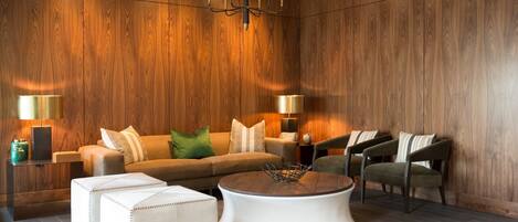 Condo, 4 habitaciones | Interior