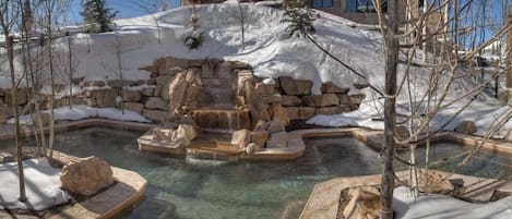 Condo, 3 Bedrooms | Pool