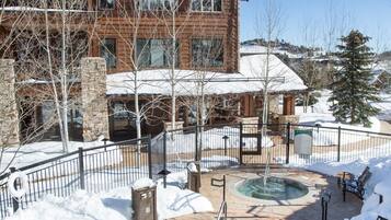 Estúdio | Hidromassagem externa