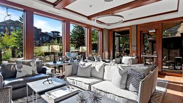 Condo, 2 Bedrooms | Living area | Smart TV, streaming services