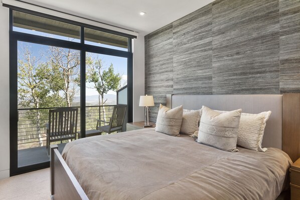 Condo, 3 phòng ngủ | 3 phòng ngủ, bàn ủi/dụng cụ ủi quần áo 