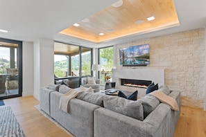 Condo, 3 Bedrooms | Living area | Smart TV