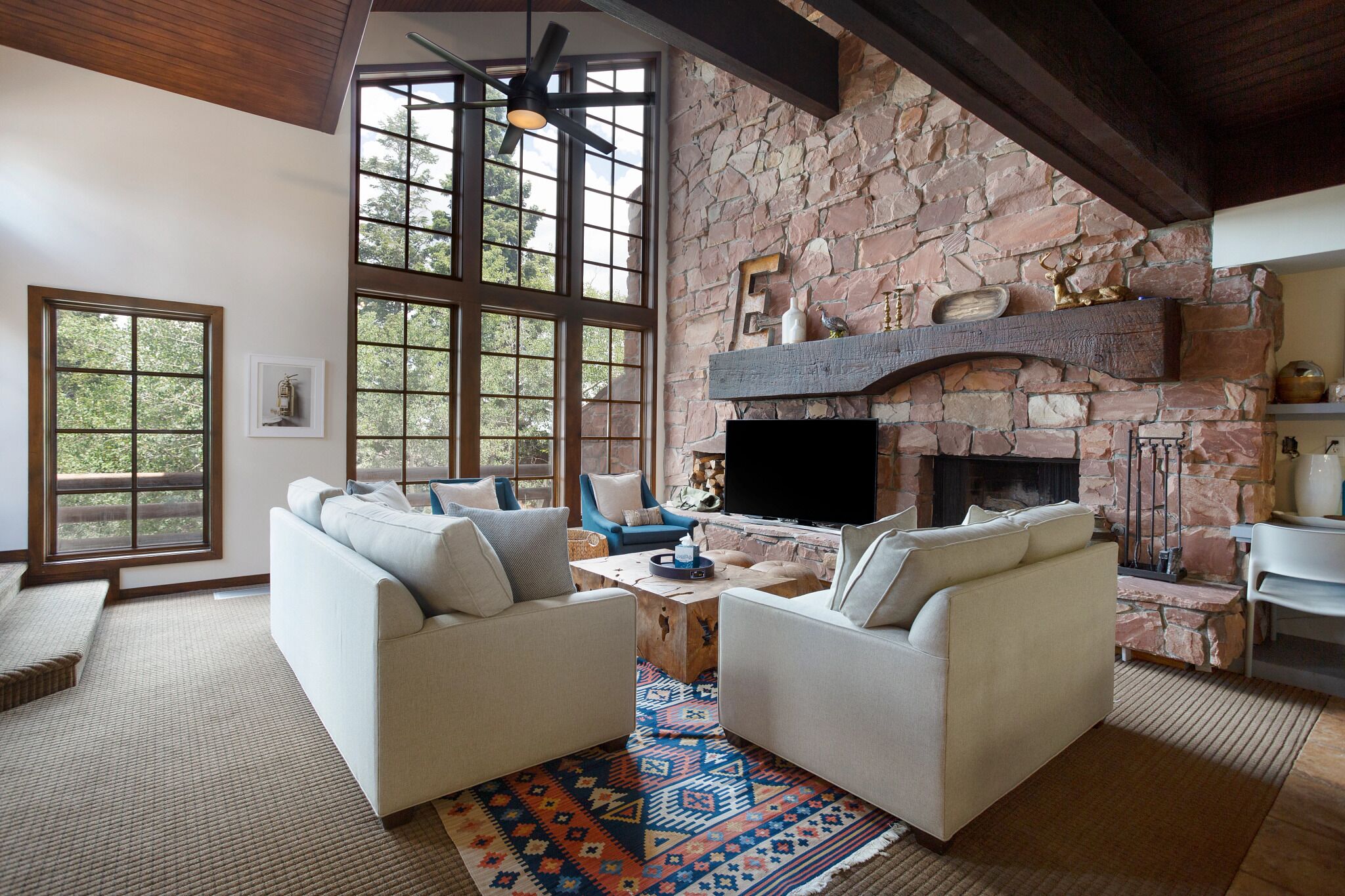 Condo, 3 Bedrooms | Living area | Smart TV