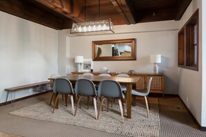 Apartment, 3 Schlafzimmer | Speisen