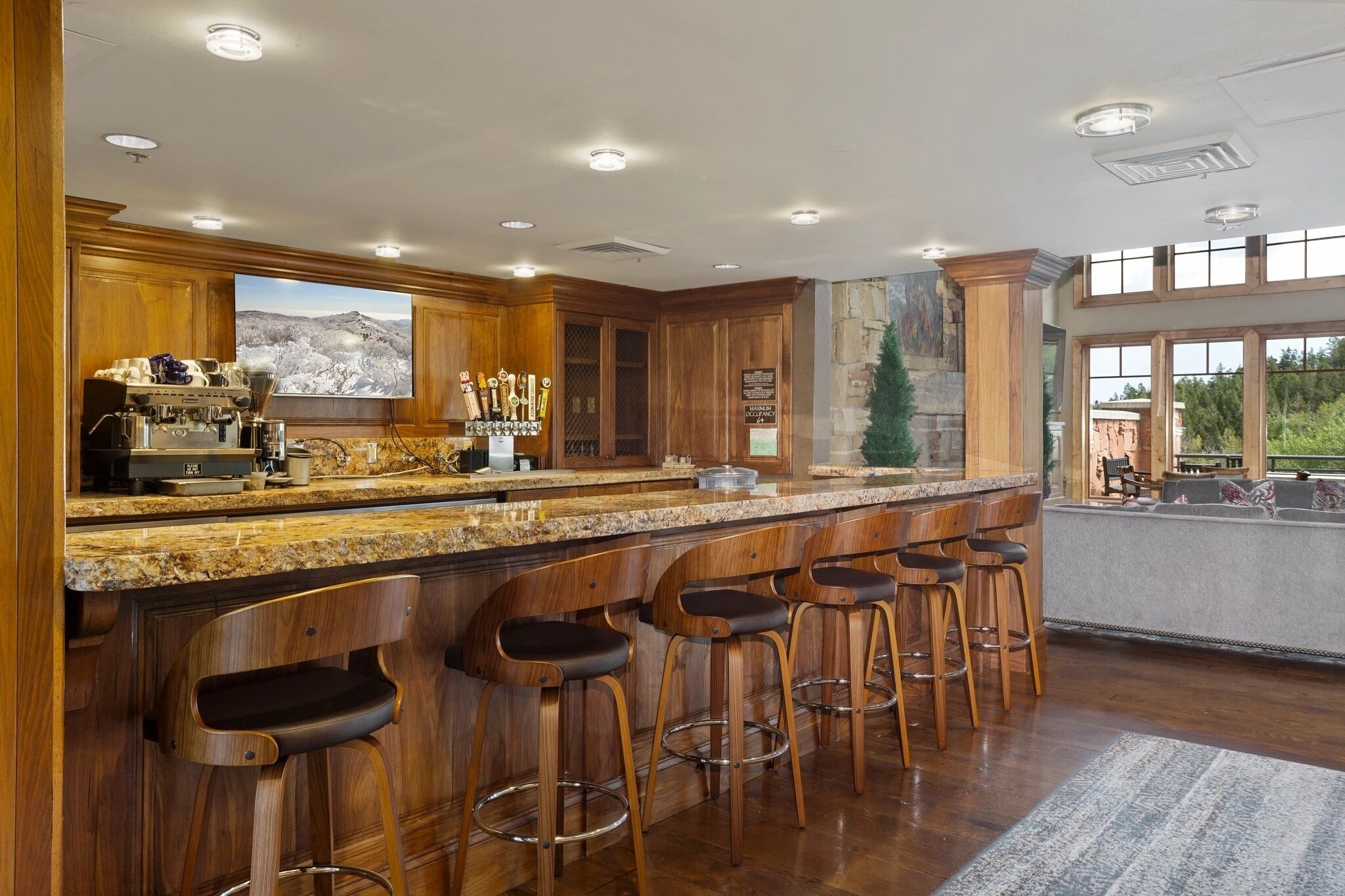 Condo, 3 Bedrooms | Dining