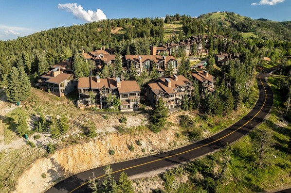Exterior - Stag Lodge at Deer Valley Resort - Three Bedroom Residence with Loft and Spa #14 3 Condo (Park City)
