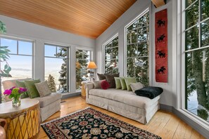 Living area - Stag Lodge at Deer Valley Resort - Three Bedroom Residence with Loft and Spa #14 3 Condo (Park City)