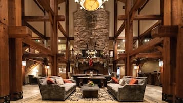 Condo, 3 Bedrooms | Interior