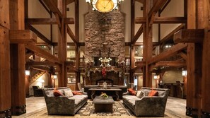 Interior - The Lodges at Deer Valley Hotel Room (Park City)