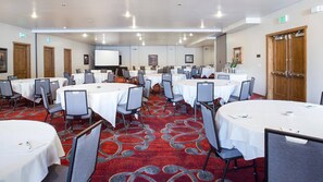 Studio | Banquet hall - Hotel Room - Silver Baron Lodge Hotel Room (Park City)
