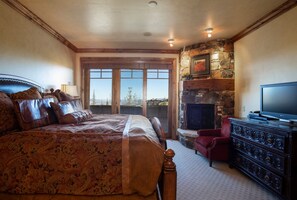 Condo, 3 Bedrooms - Grand Lodge - 3 Bedroom Deluxe #308 - Ski-in/out 3 Condo (Park City)