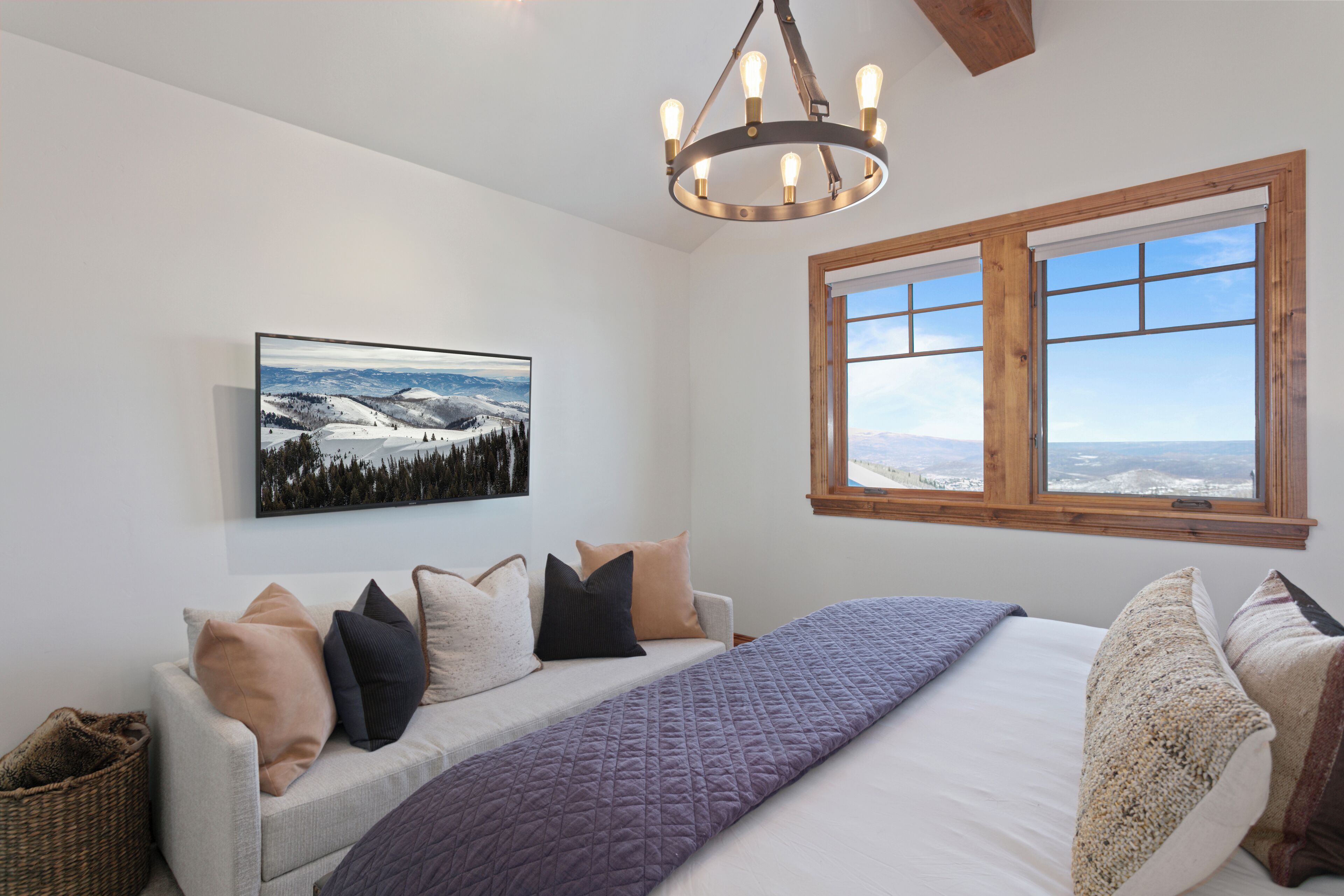 5 habitaciones, minibar, tabla de planchar con plancha y wifi gratis 